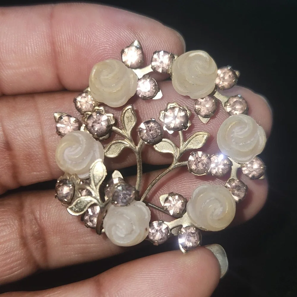 Vintage Gold Tone Wreath Brooch White Carved Roses pink Rhinestones Floral